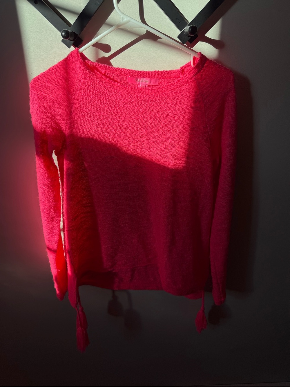 Lilly Pulitzer Jody Sweater in Love Potion Pink XS Tassel Boho - Picture 2 of 5